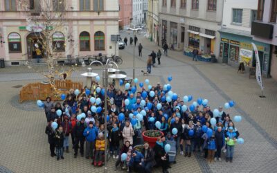 Rozsviťme se modře 2022 v  Šumperku u příležitosti Světového dne porozumění autismu